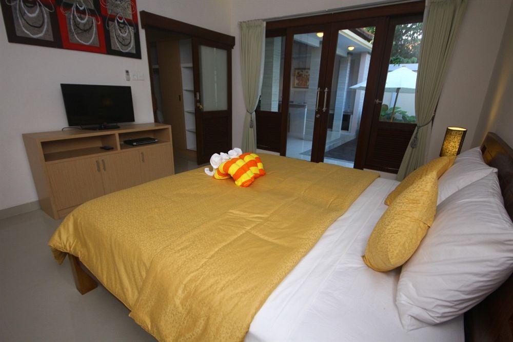 Kubal Villa Seminyak Buitenkant foto
