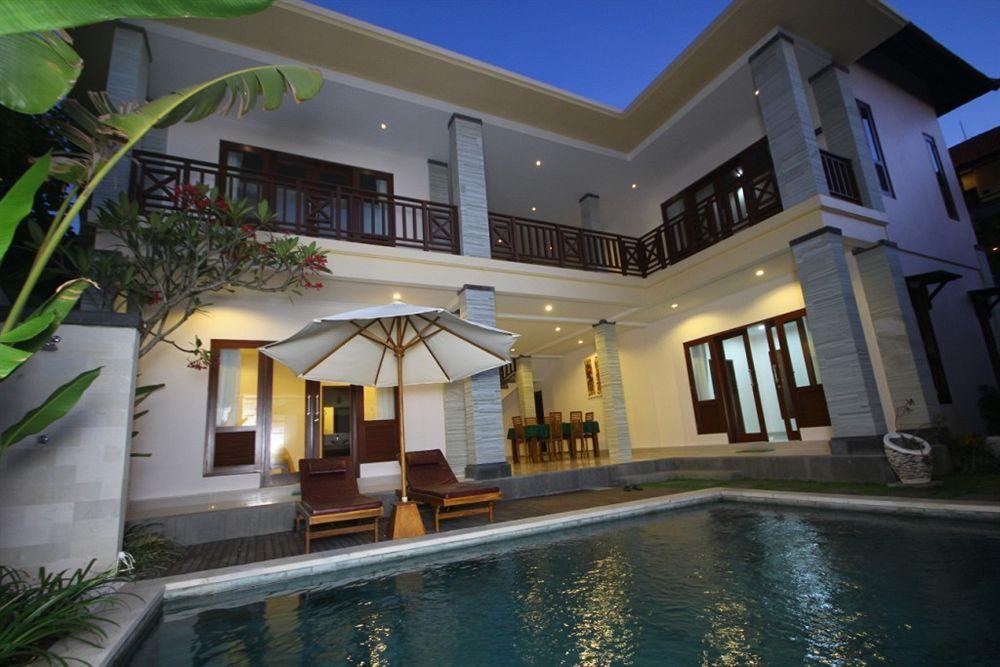 Kubal Villa Seminyak Buitenkant foto