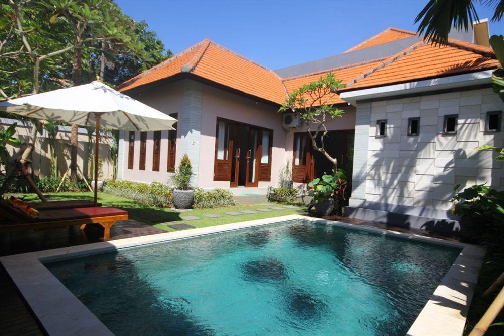 Kubal Villa Seminyak Buitenkant foto