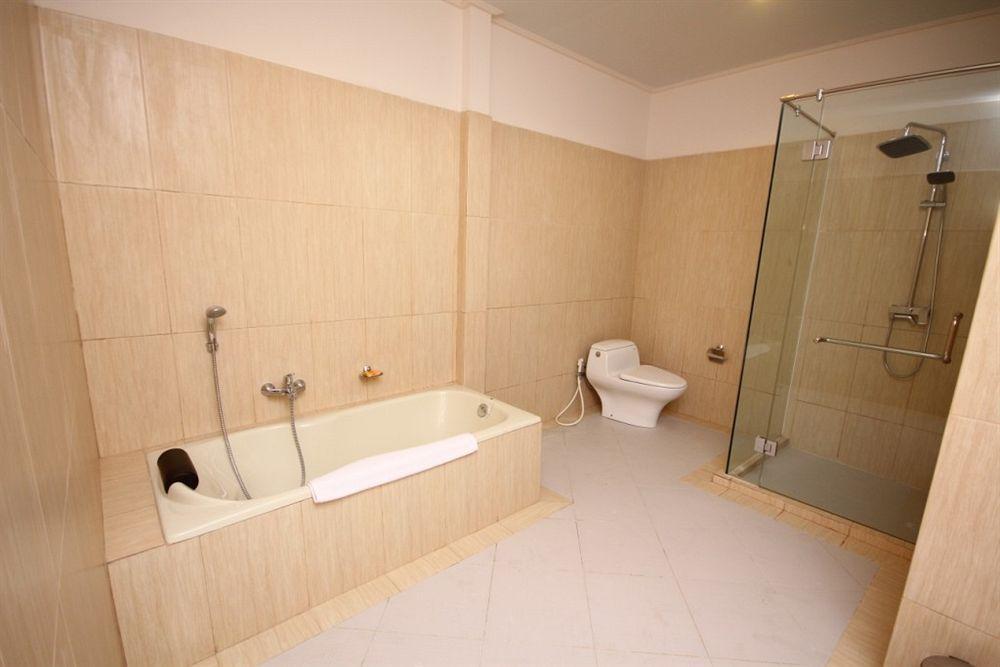 Kubal Villa Seminyak Buitenkant foto