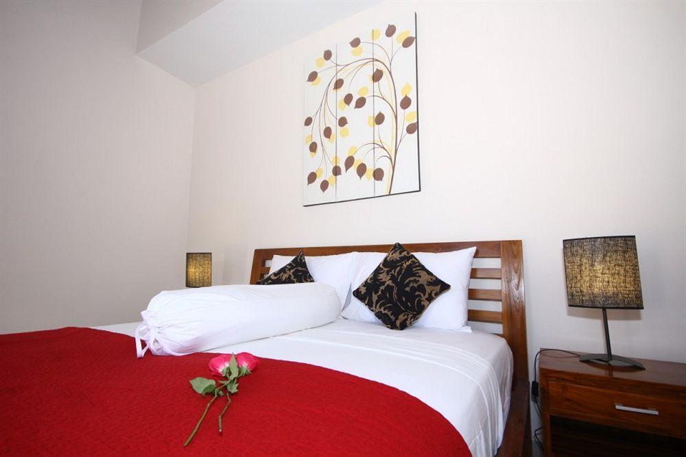 Kubal Villa Seminyak Buitenkant foto