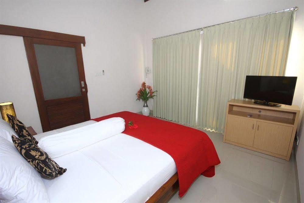 Kubal Villa Seminyak Buitenkant foto