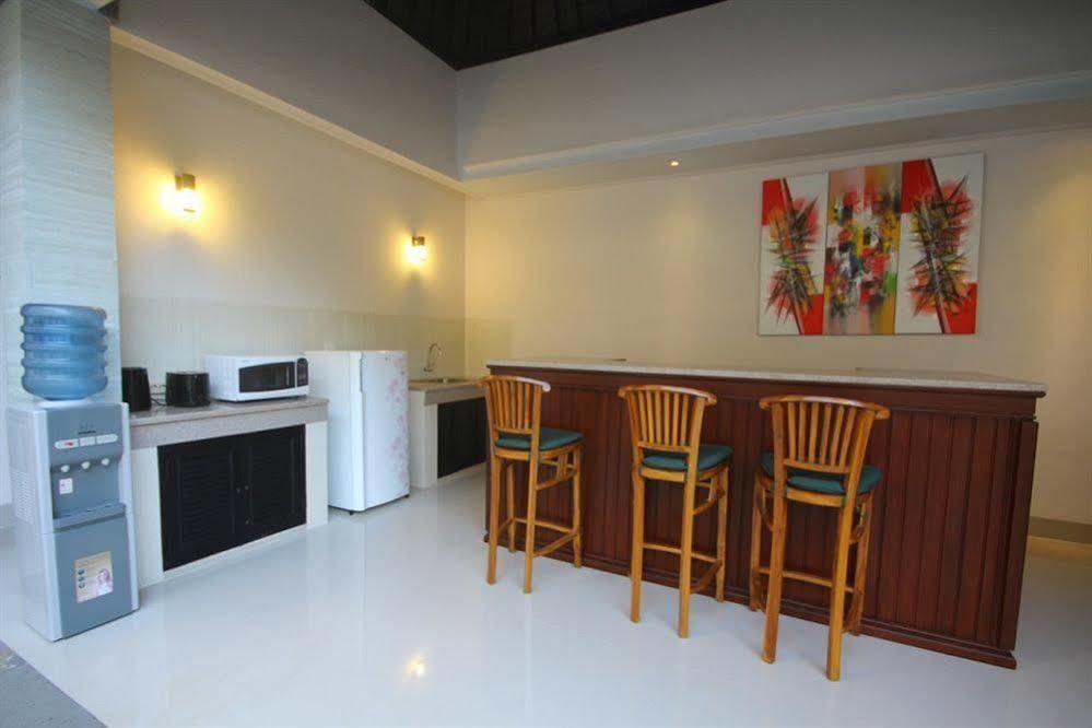 Kubal Villa Seminyak Buitenkant foto